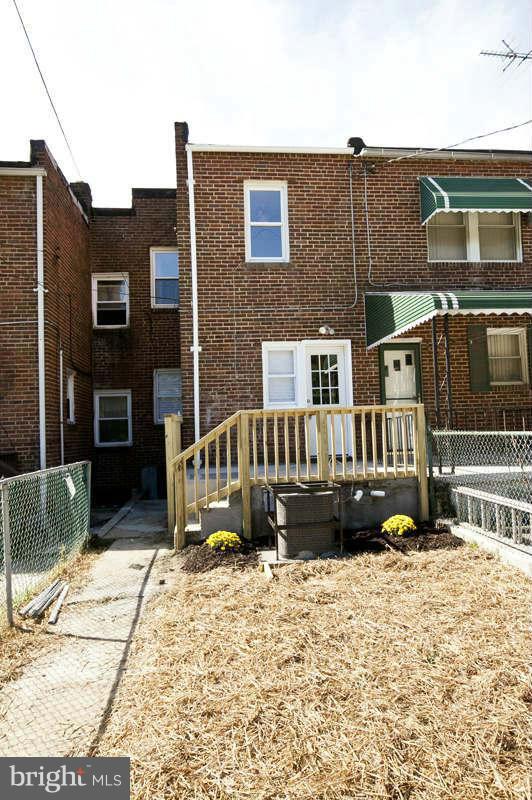 3724 Flowerton Road Baltimore, MD 21229 - Photo 26 of 28 Exterior (Rear)