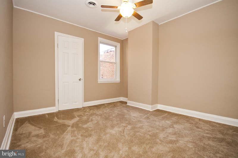 3724 Flowerton Road Baltimore, MD 21229 - Photo 10 of 28 Bedroom