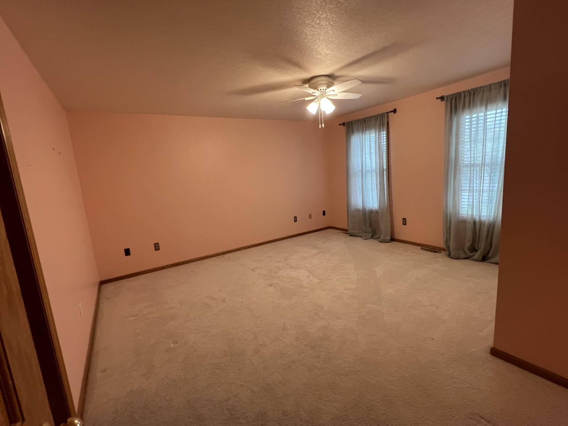 1905 11th Street Southwest Rochester, MN 55902 - Photo 19 of 33 Gallery Image 19