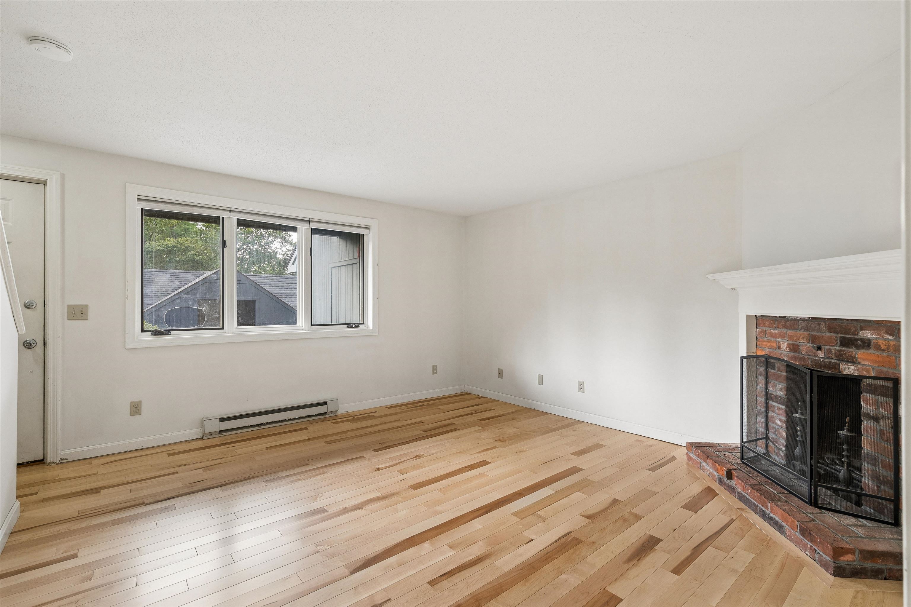 6 College Hl Road, Unit 6 Hanover, NH 03755 - Photo 8 of 40 Gallery Image 8