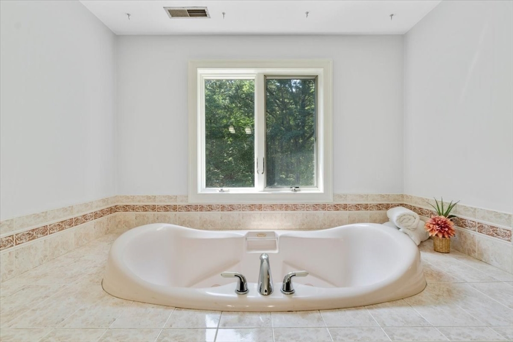 111 Chestnut Street Upton, MA 01568 - Photo 31 of 42 Gallery Image 31