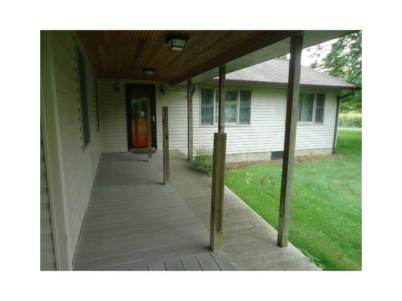 992 Sterrett Road Grove City, PA 16127 - Photo 2 of 25 Exterior Front. The addition has a separate entrance with a ramp... the perfect in-law suite!