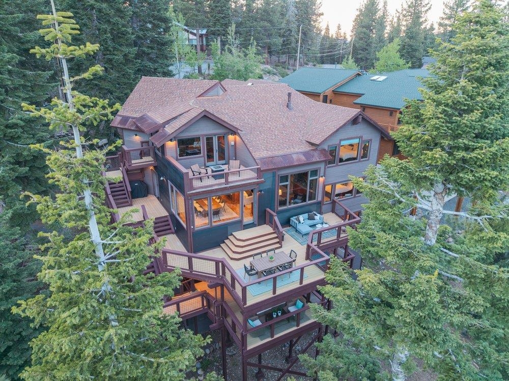 12684 Muhlebach Way Truckee, CA 96161 - Photo 3 of 28