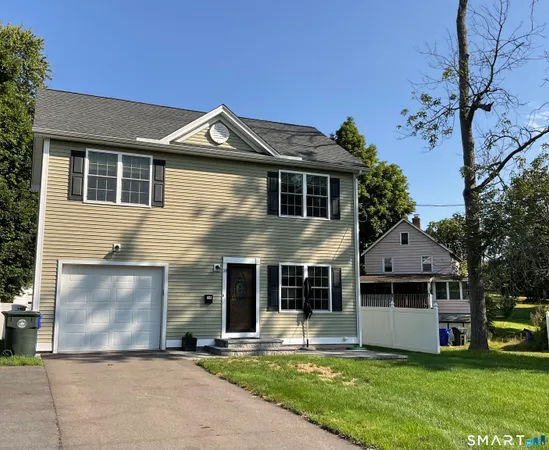 $2,900 | 38 Glastonbury Avenue, Rocky Hill, CT 06067