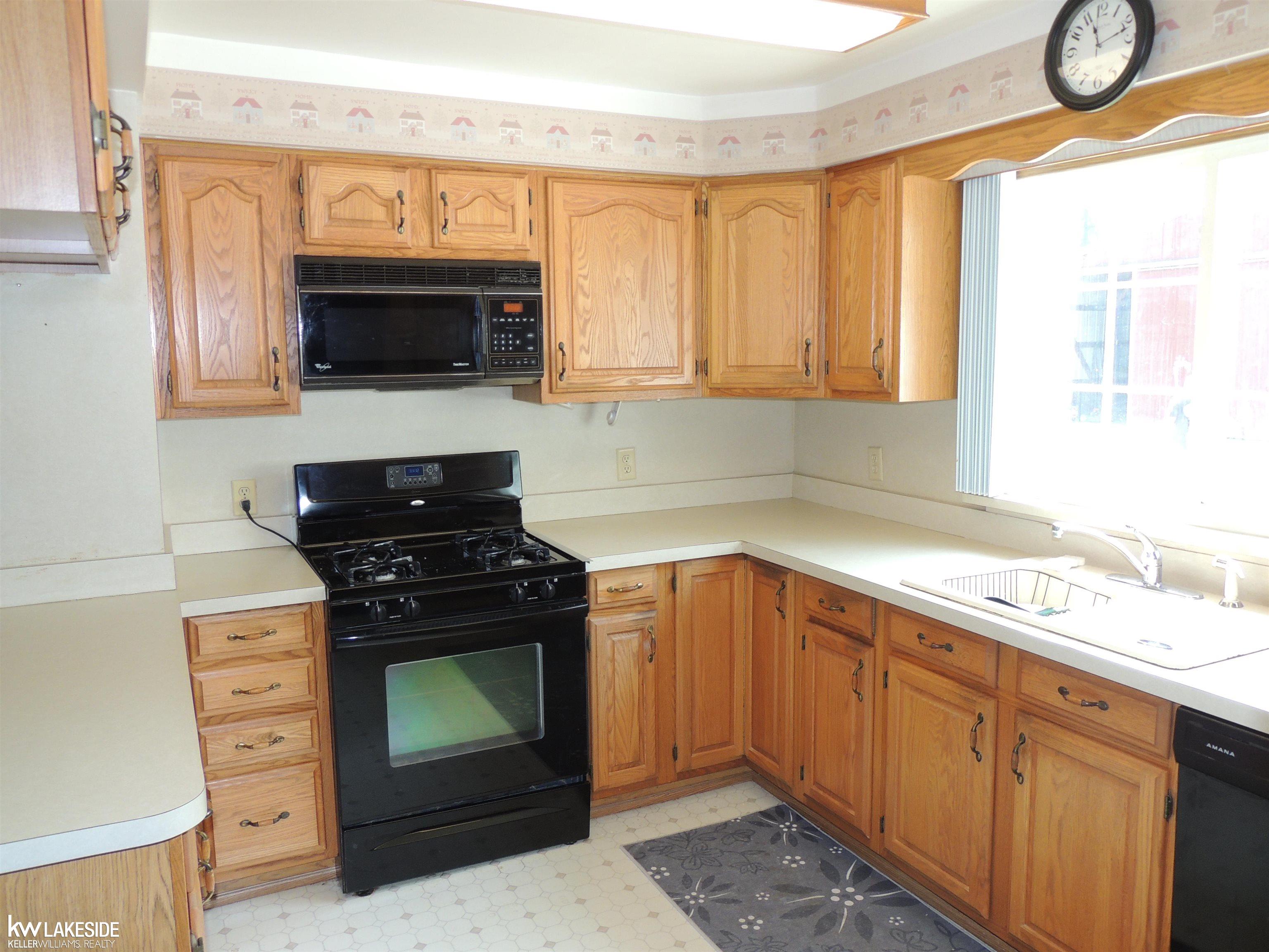 4185 Burtch Road Fort Gratiot, MI 48059 - Photo 20 of 24