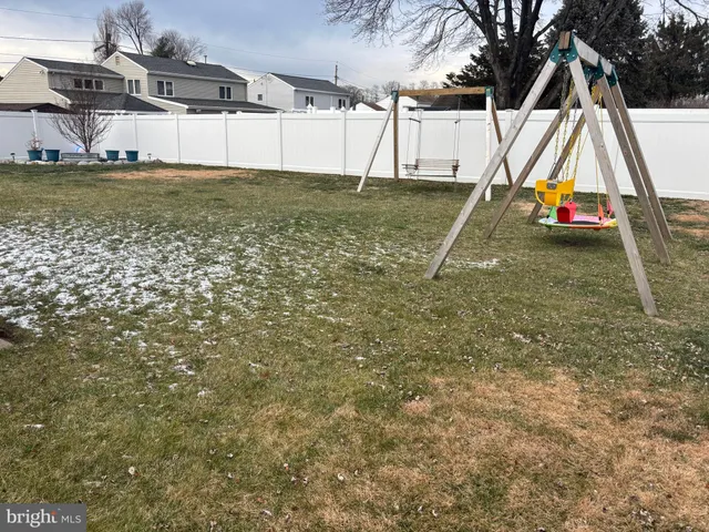 $450,000 | 10 Intervale Road, Hamilton, NJ 08620