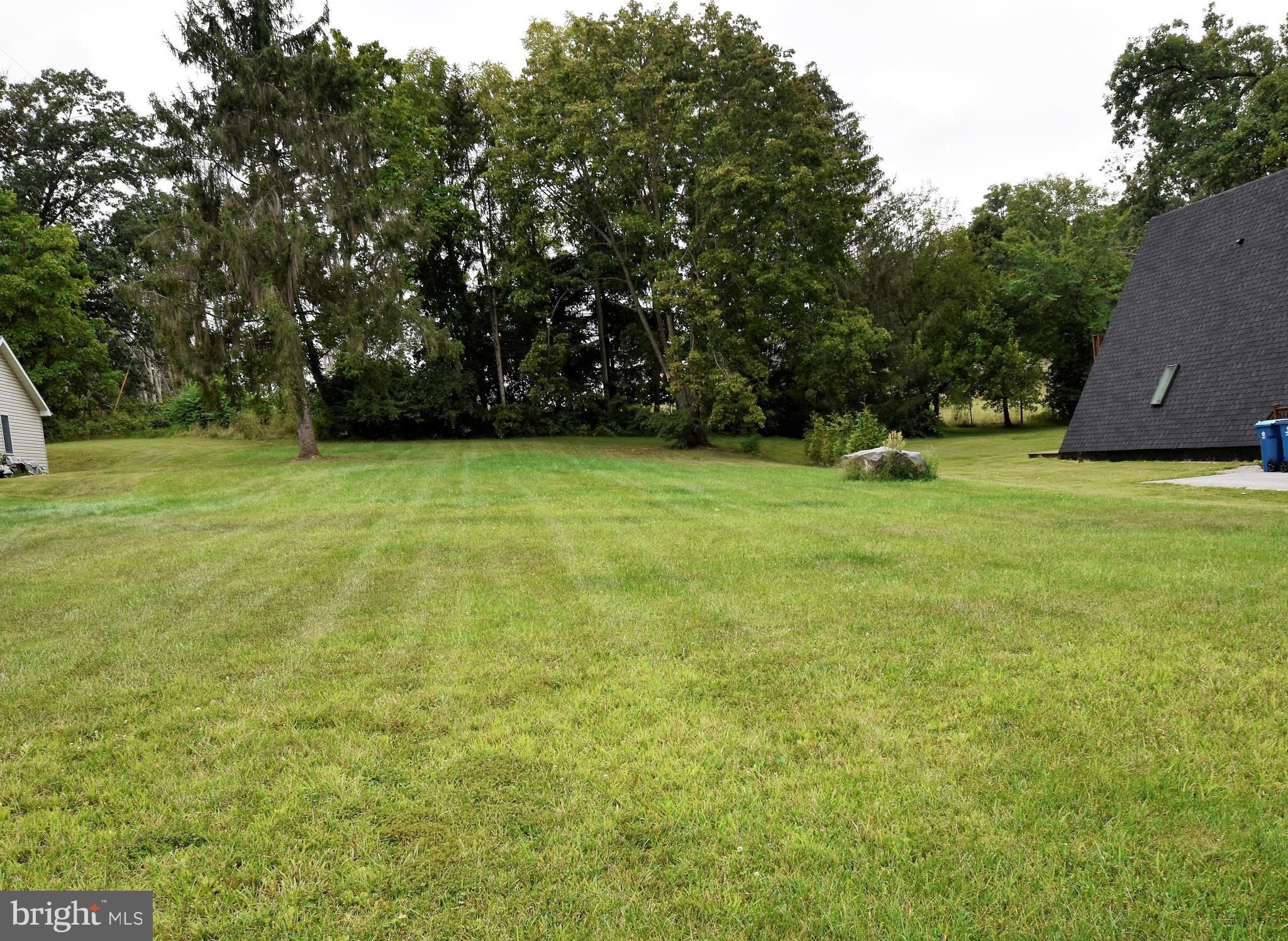 233 Lake Meade Drive East Berlin, PA 17316 - Photo 1 of 12 Gallery Image 1