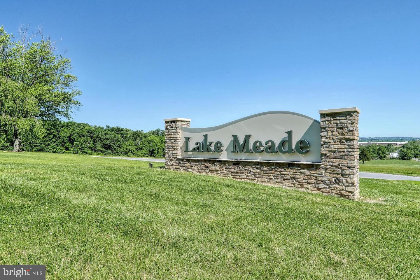 233 Lake Meade Drive East Berlin, PA 17316 - Photo 2 of 12 Gallery Image 2