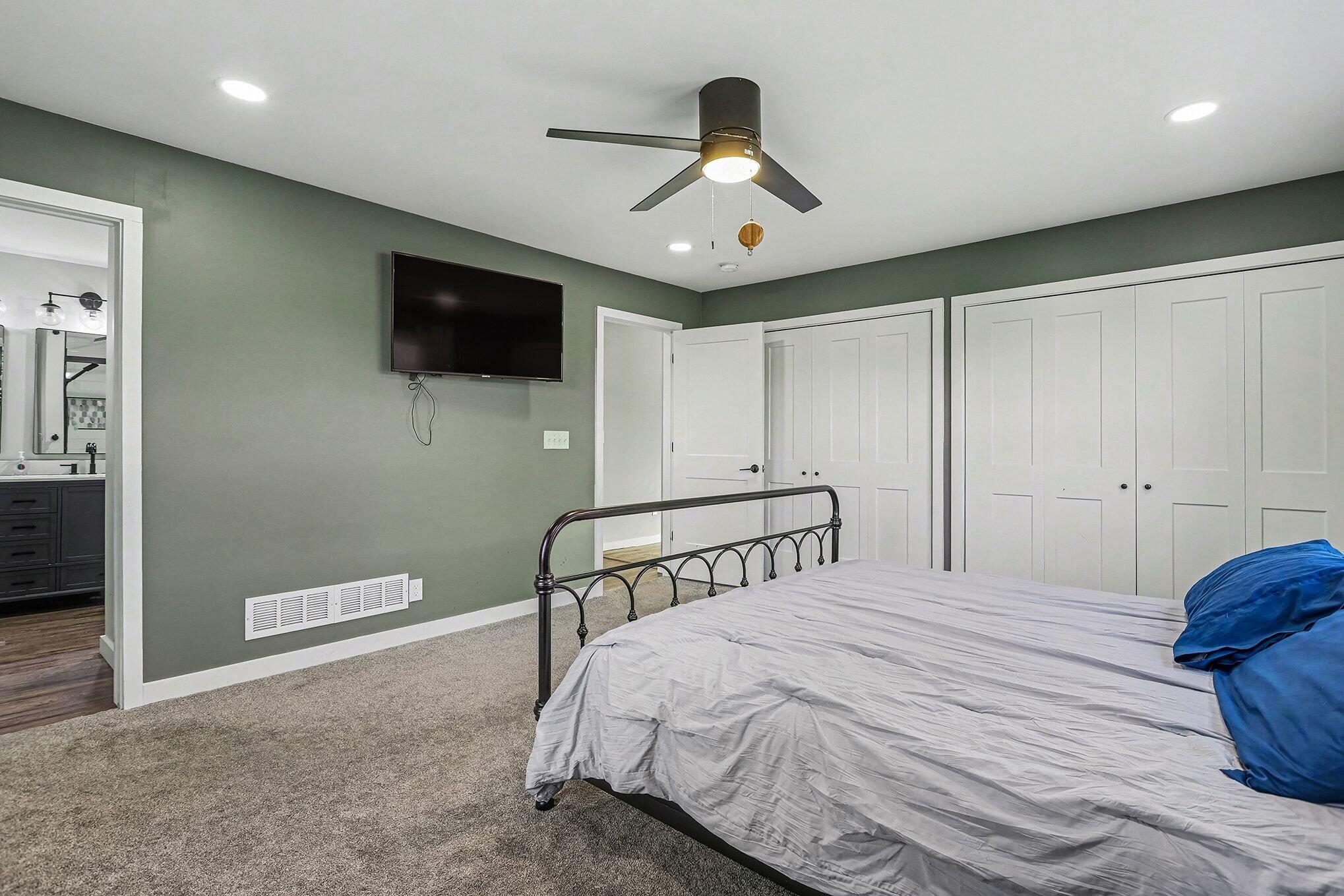 9240 North Branch Road Watervliet, MI 49098 - Photo 16 of 41 016_file_5632