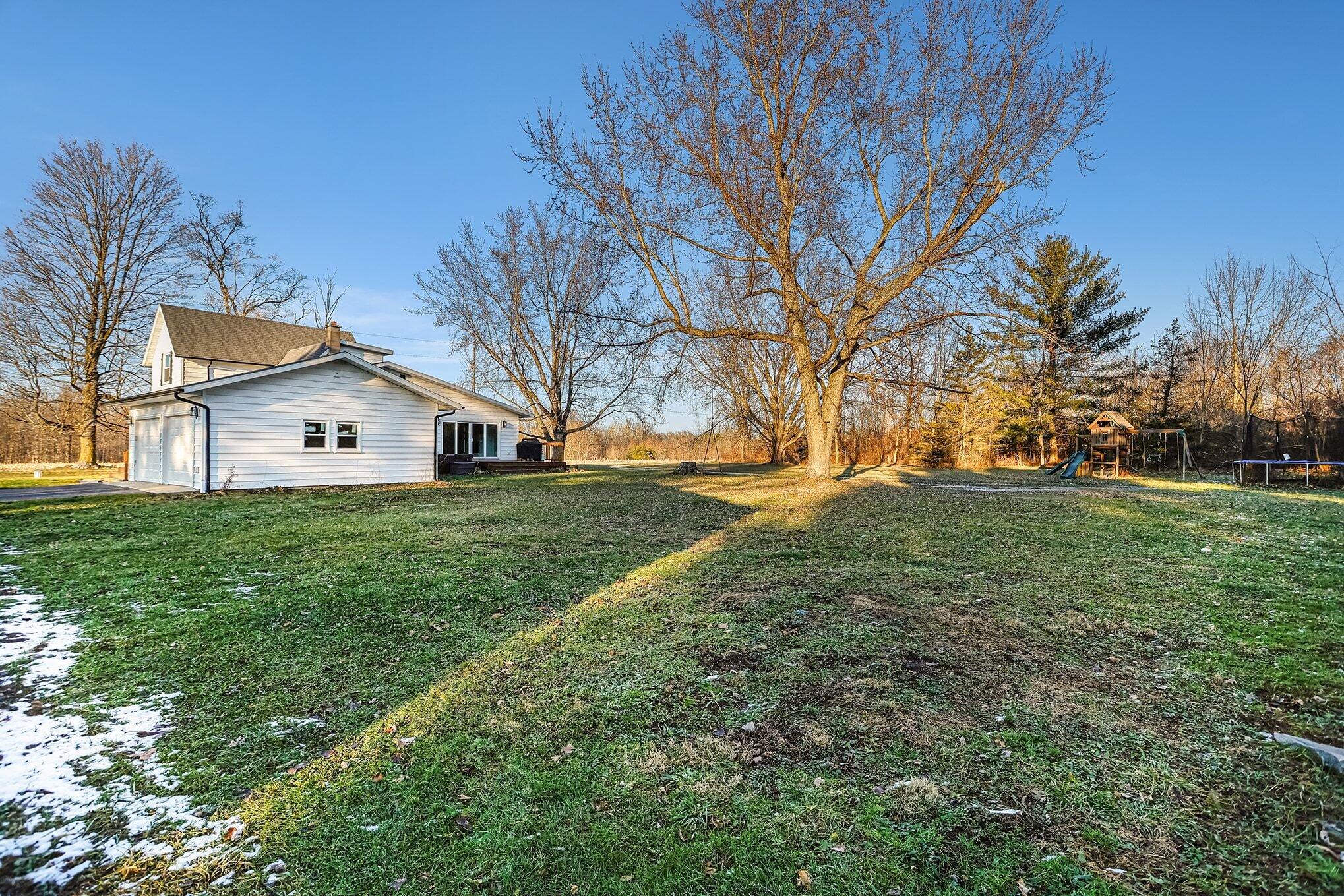 9240 North Branch Road Watervliet, MI 49098 - Photo 32 of 41 032_file_7023