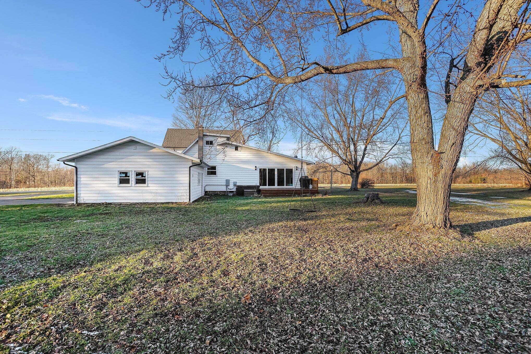 9240 North Branch Road Watervliet, MI 49098 - Photo 35 of 41 035_file_2089