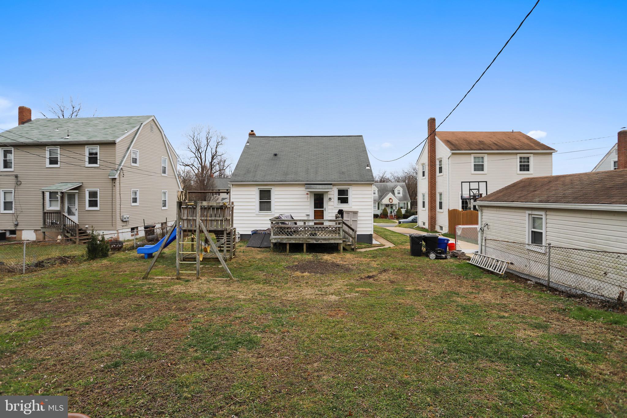 5564 Ashbourne Road Baltimore, MD 21227 - Photo 28 of 30 Exterior Rear View
