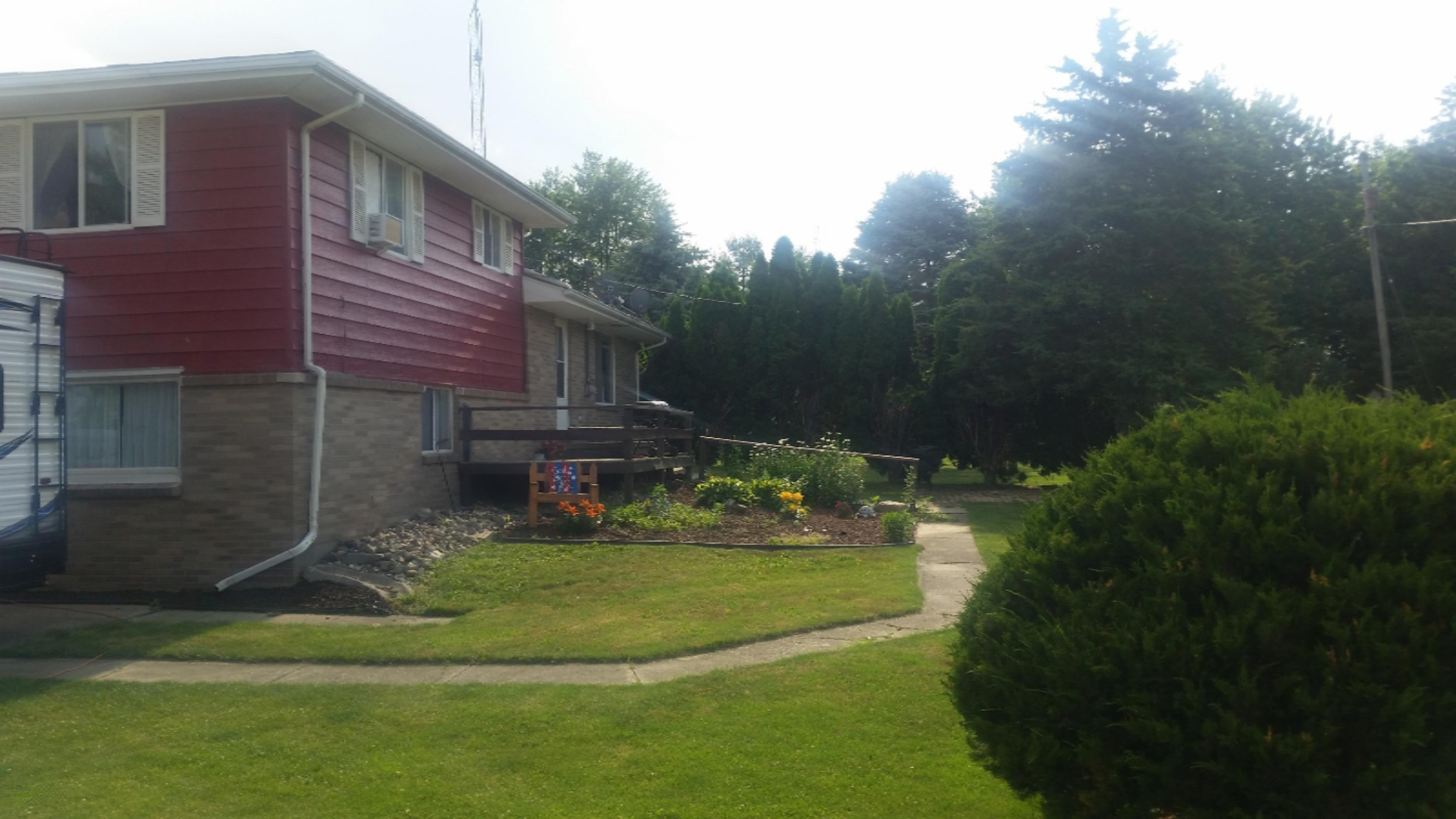 12980 Hudson Road Hudson, MI 49247 - Photo 3 of 29 yard