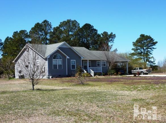 481 Tracy Brown Road Magnolia, NC 28453 - Photo 1 of 20 Primary Photo