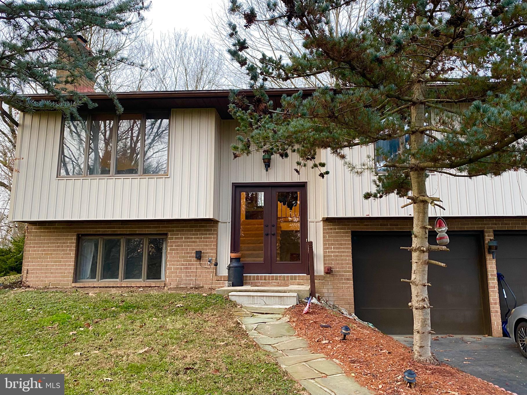 2661 Ritner Highway Carlisle, PA 17015 - Photo 1 of 3 Gallery Image 1