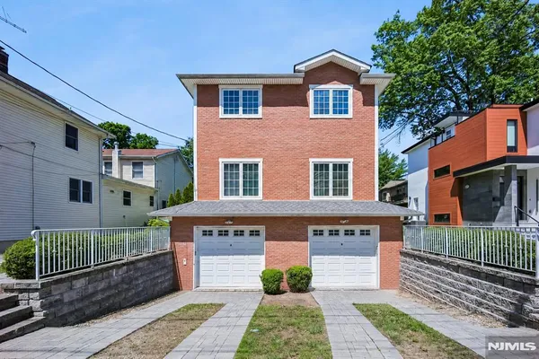 $5,700 | 39 Grove Street, Unit B, Tenafly, NJ 07670