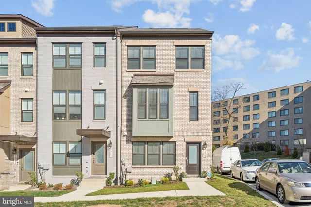 $625,000 | 6025 Soho Way, Hyattsville, MD 20782