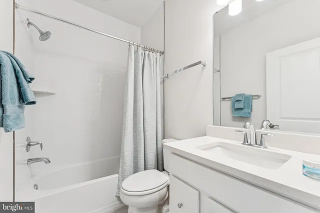 $625,000 | 6025 Soho Way, Hyattsville, MD 20782