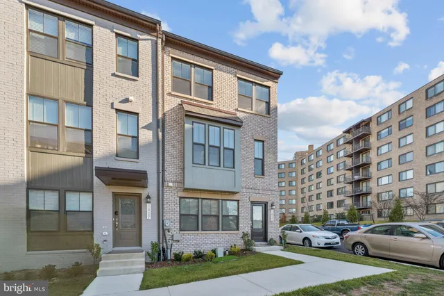 $625,000 | 6025 Soho Way, Hyattsville, MD 20782