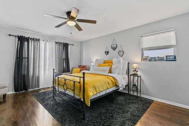 $495,000 | 737 St Johns Place, Addison, IL 60101