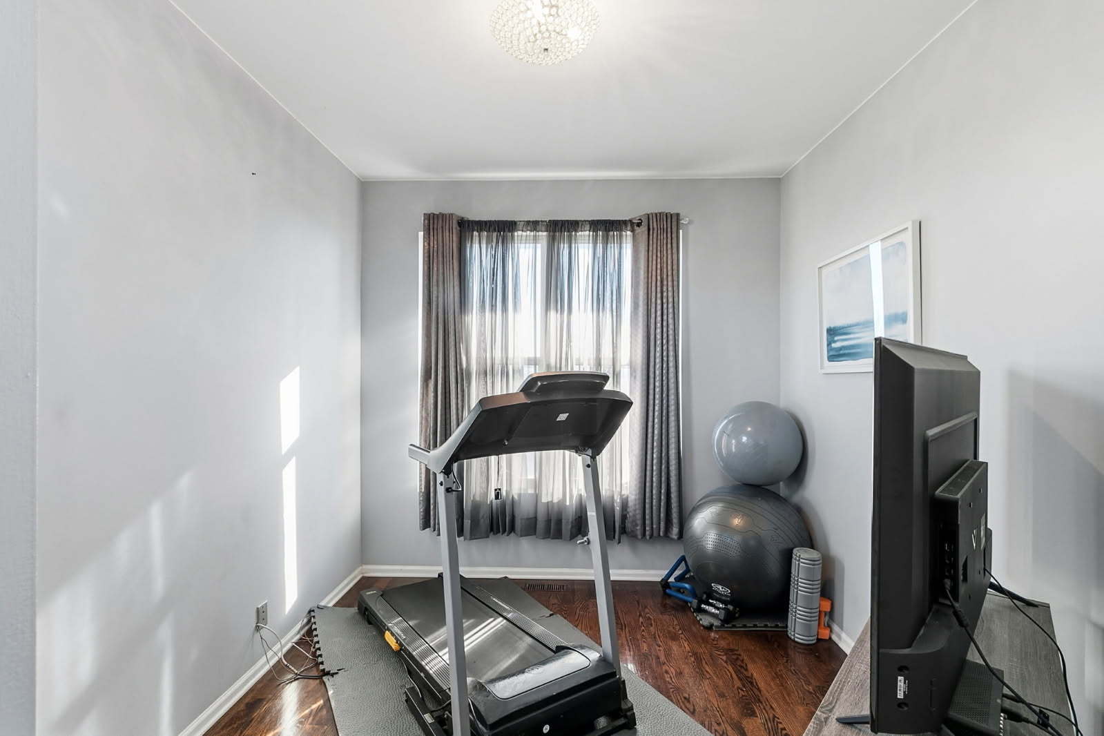 737 St Johns Place Addison, IL 60101 - Photo 10 of 18