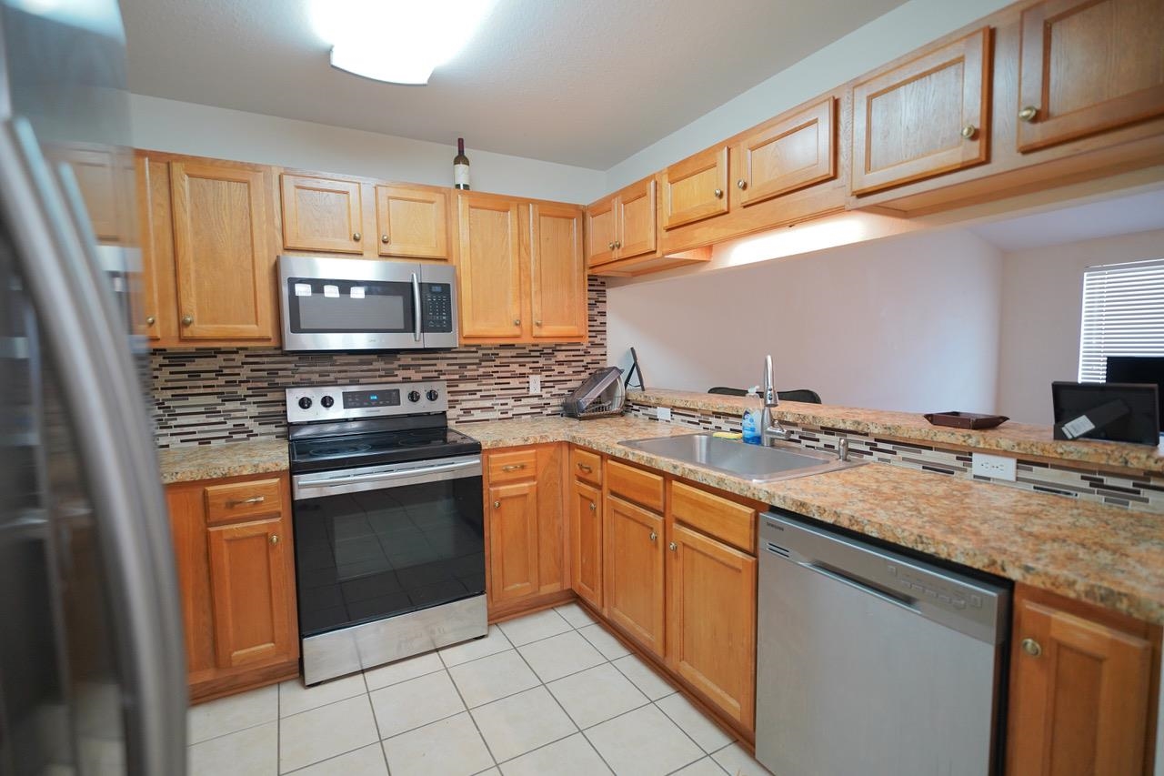 4434 Gearhart Road, Unit 1802 Tallahassee, FL 32303 - Photo 4 of 22