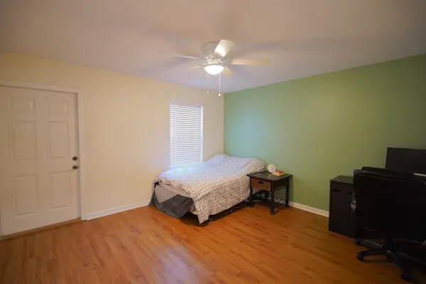$1,750 | 4434 Gearhart Road, Unit 1802, Tallahassee, FL 32303
