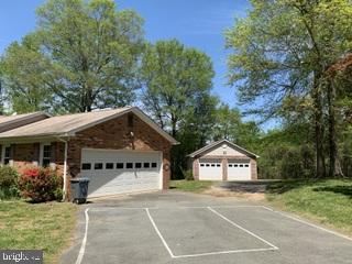 4712 Floral Park Road Brandywine, MD 20613 - Photo 2 of 10 Garage