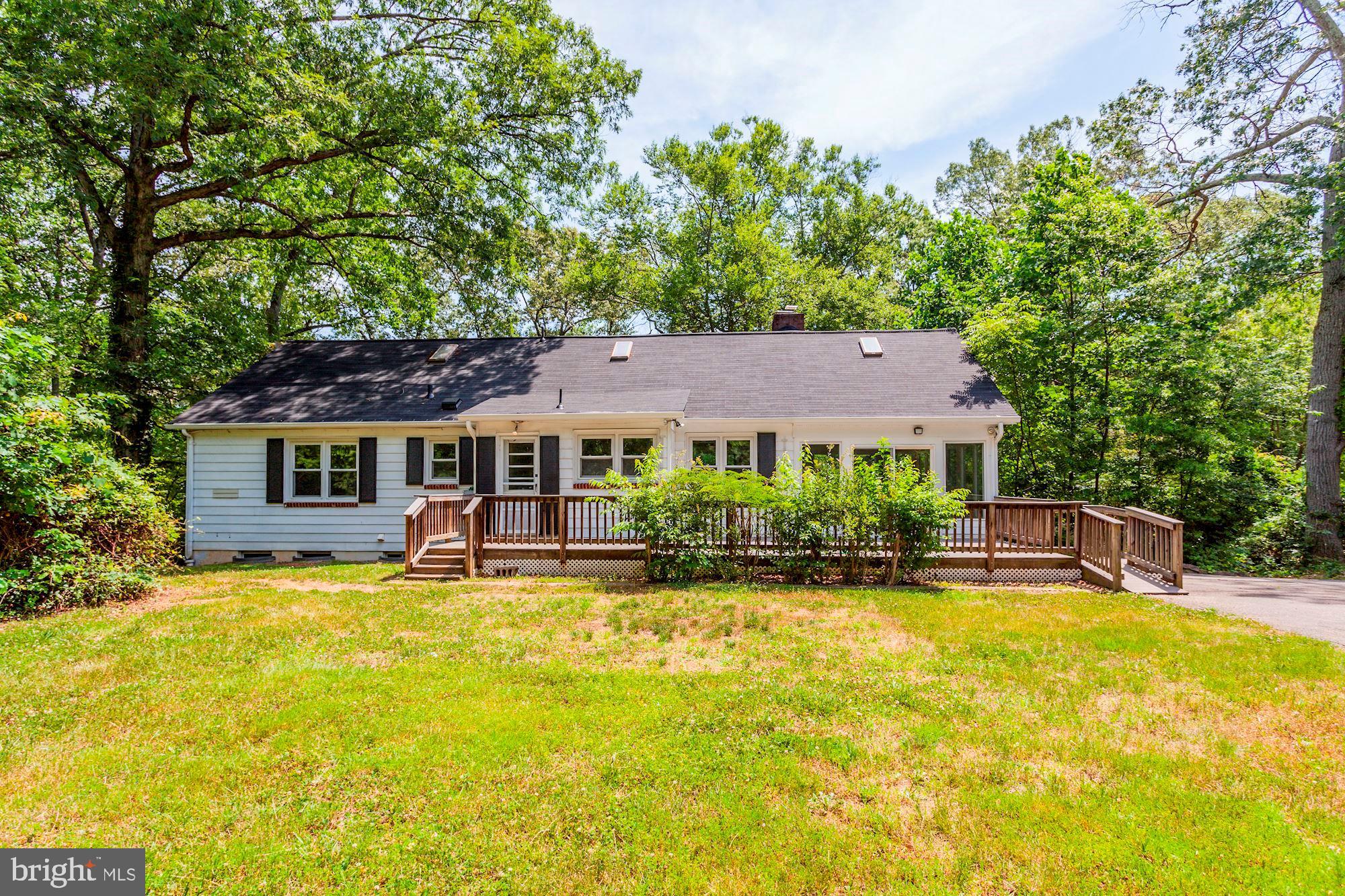 18306 Sharon Road Triangle, VA 22172 - Photo 19 of 21 Gallery Image 19