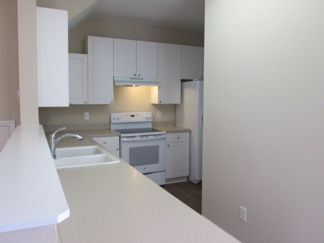 2336 Persimmon Ridge Drive Raleigh, NC 27604 - Photo 13 of 30 Kitchen