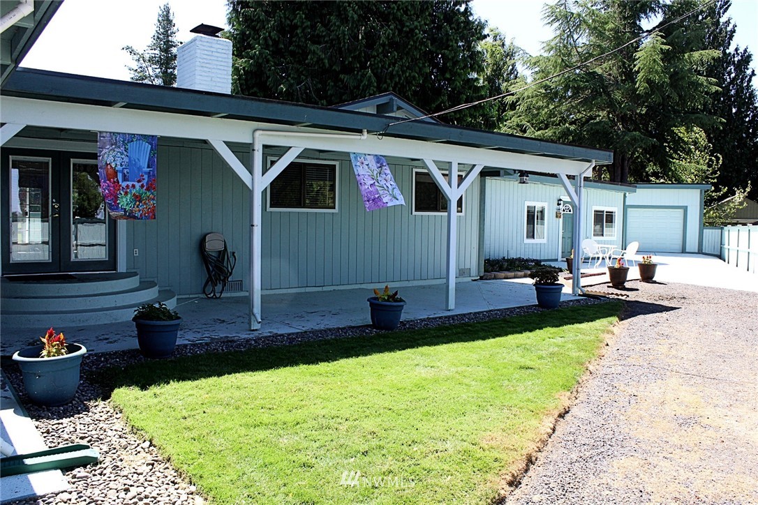 1311 Northwest Airport Road Chehalis, WA 98532 - Photo 4 of 36 Gallery Image 4