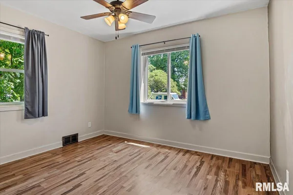 $154,900 | 3211 South 3rd Street, Springfield, IL 62703