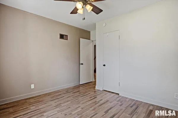 $154,900 | 3211 South 3rd Street, Springfield, IL 62703
