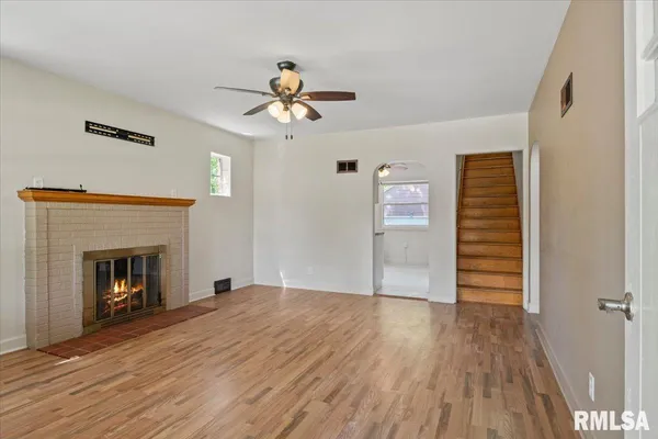 $154,900 | 3211 South 3rd Street, Springfield, IL 62703