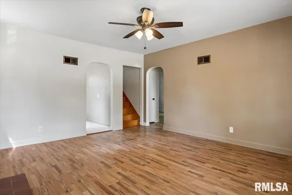 $154,900 | 3211 South 3rd Street, Springfield, IL 62703