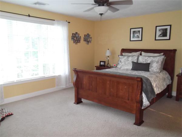 521 Flat Hill Road Lunenburg, MA 01462 - Photo 18 of 30 Gallery Image 18