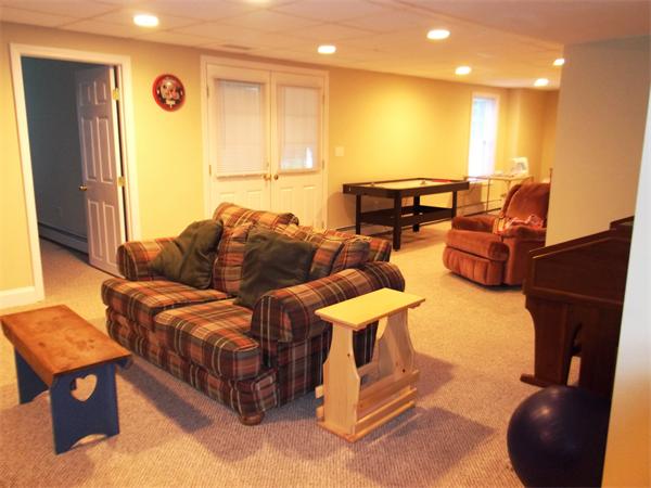 521 Flat Hill Road Lunenburg, MA 01462 - Photo 27 of 30 Gallery Image 27