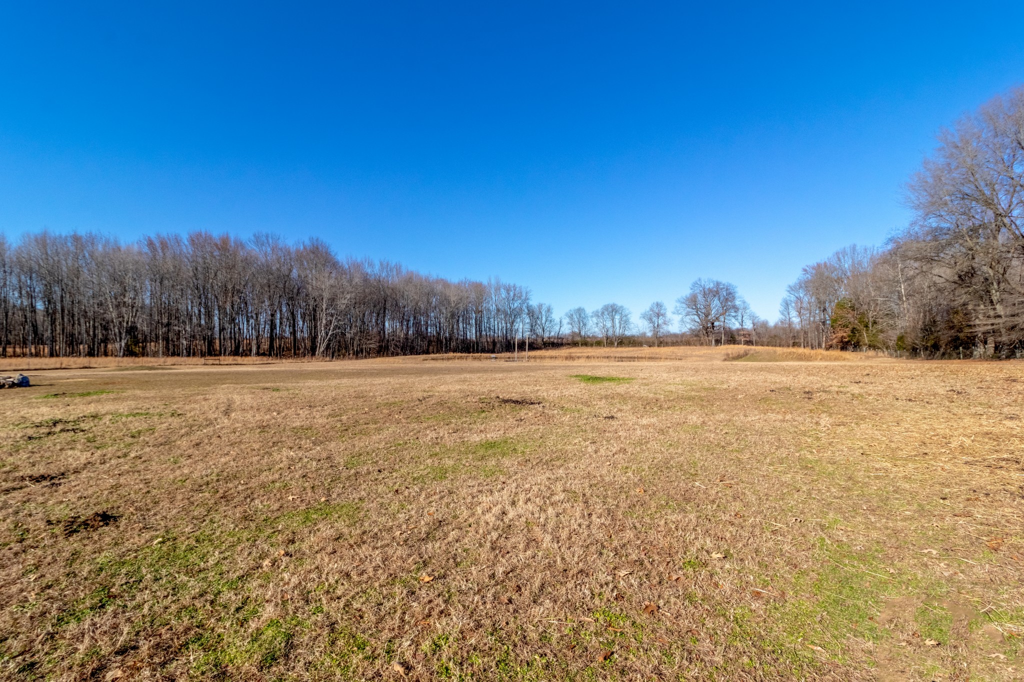 3837 Sango Road Clarksville, TN 37043 - Photo 10 of 31 a view of an ocean and a mountain