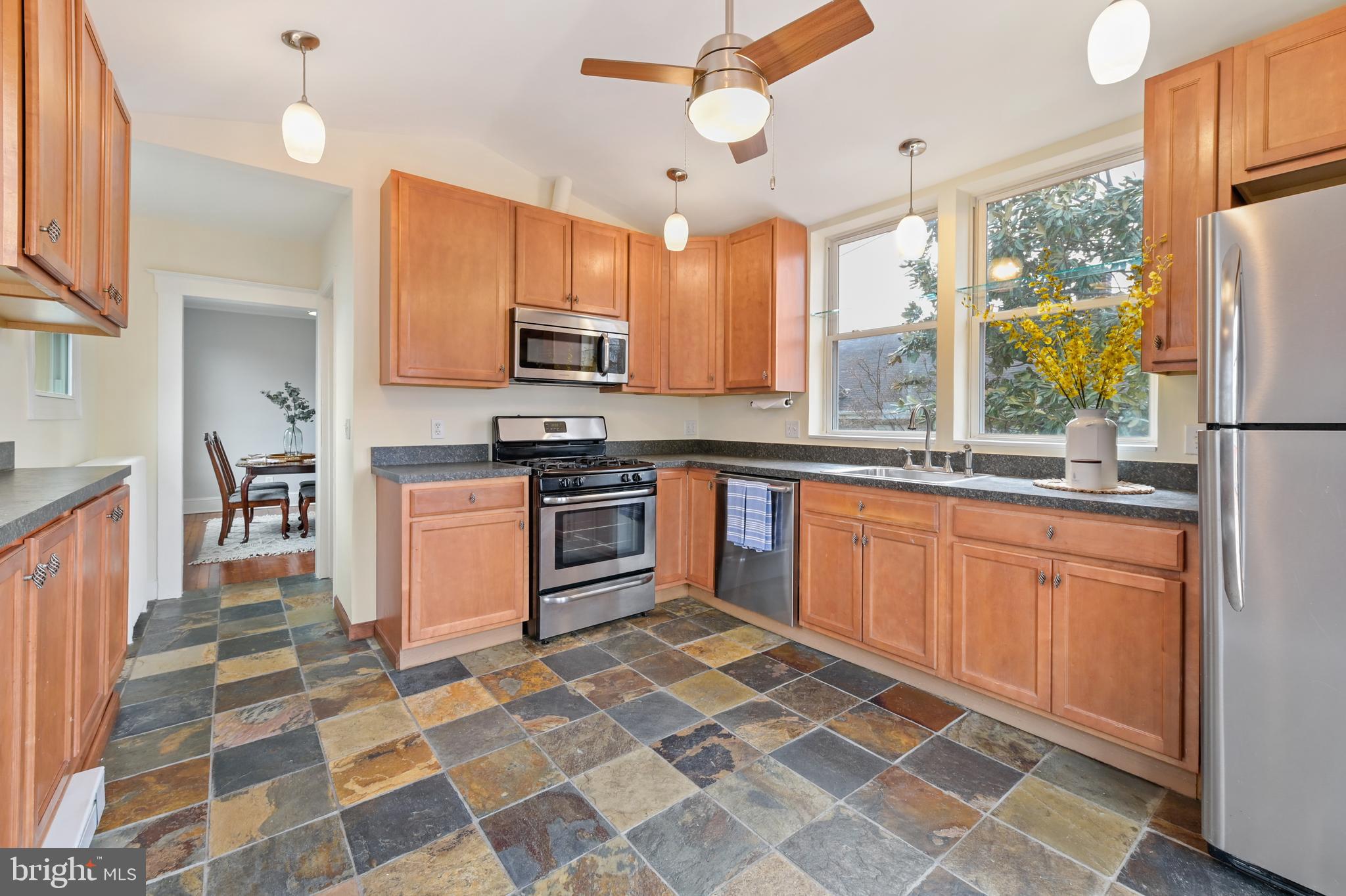 5308 Catalpha Road Baltimore, MD 21214 - Photo 19 of 47