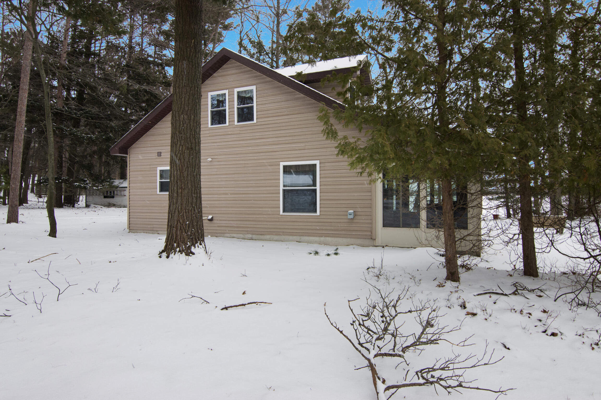 63 East Piney Road Manistee, MI 49660 - Photo 29 of 42 63 Piney