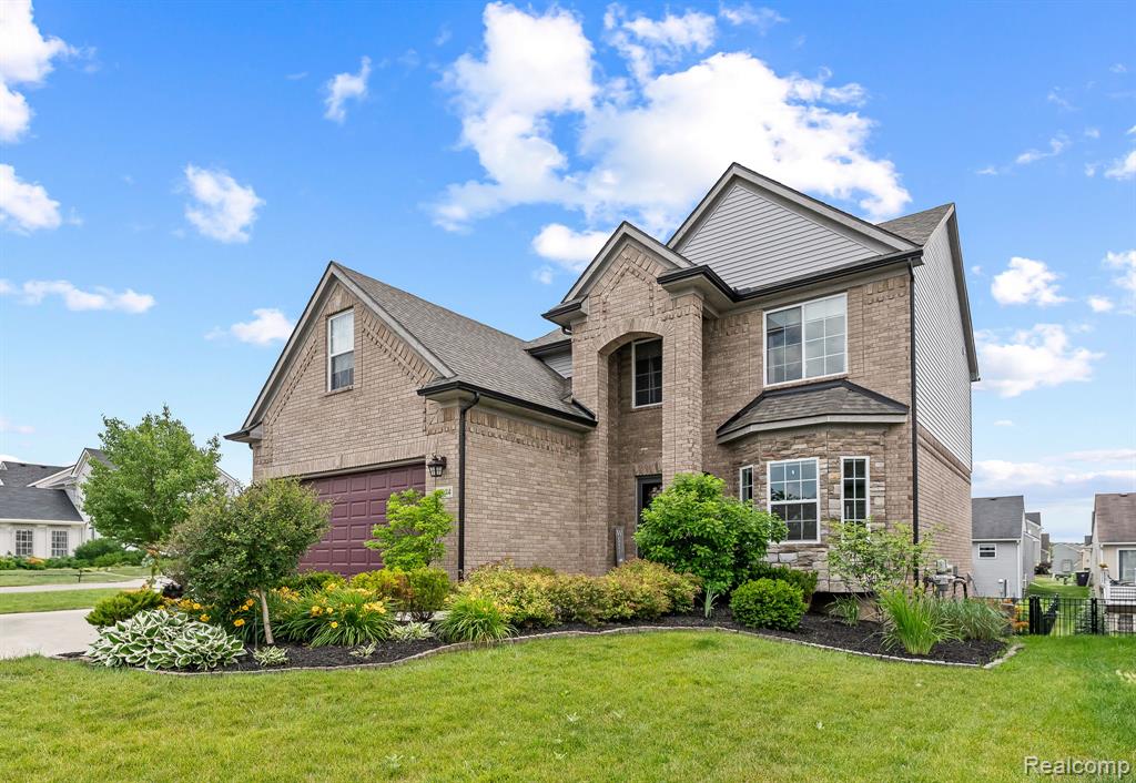 4074 Peach Tree Lane Howell, MI 48843 - Photo 1 of 38 Gallery Image 1