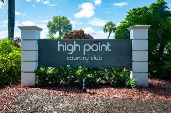 $299,000 | 13 High Point Circle North, Unit 209, Naples, FL 34103