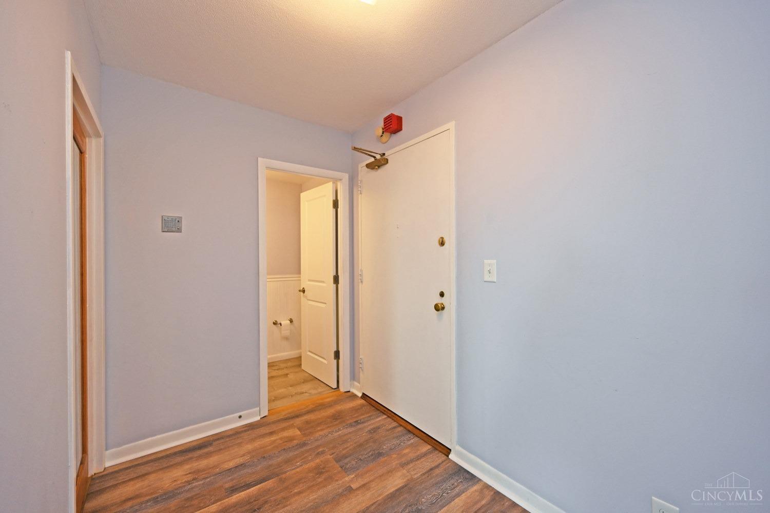 2444 Madison Road, Unit 909 Cincinnati, OH 45208 - Photo 29 of 35 Gallery Image 29