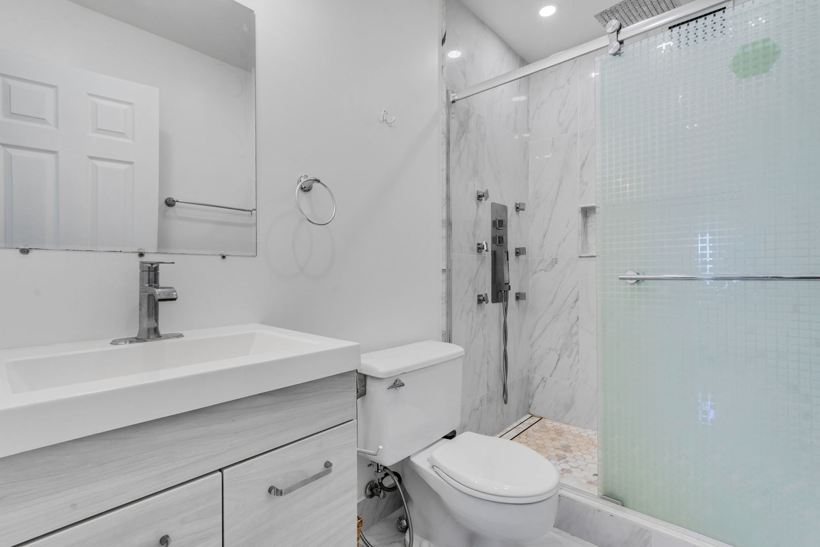 9820 South Pulaski Road, Unit 315 Oak Lawn, IL 60453 - Photo 13 of 20 a bathroom with a sink a toilet and shower