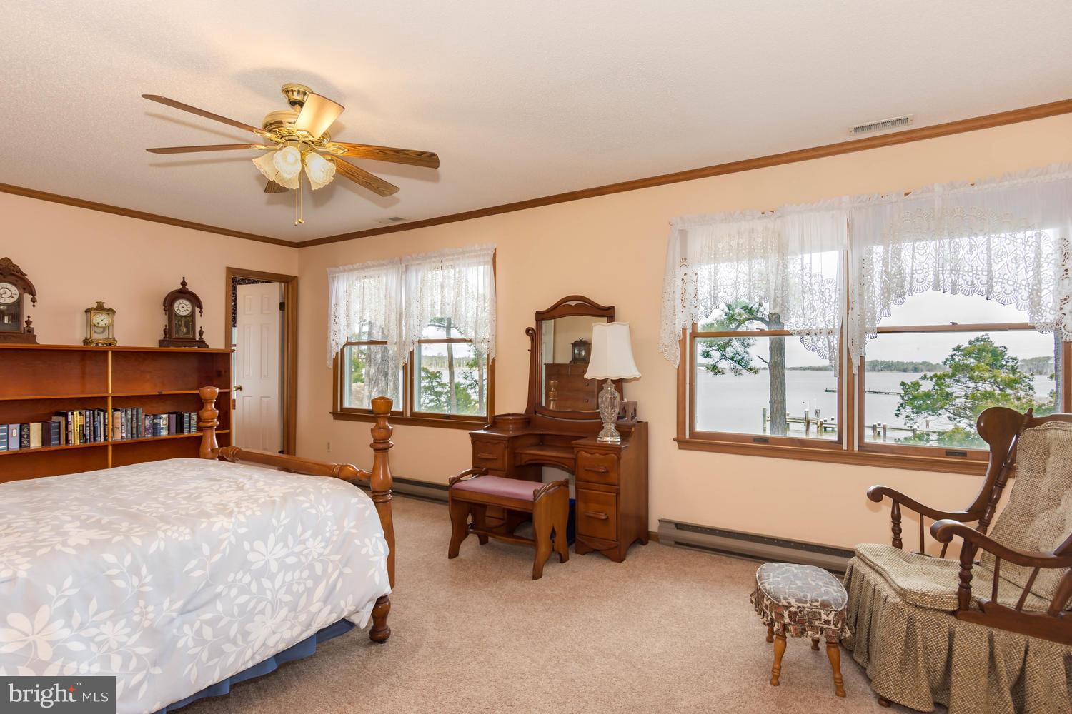 806 Seabreeze Road Cambridge, MD 21613 - Photo 19 of 41 Second floor master bedroom with great views.