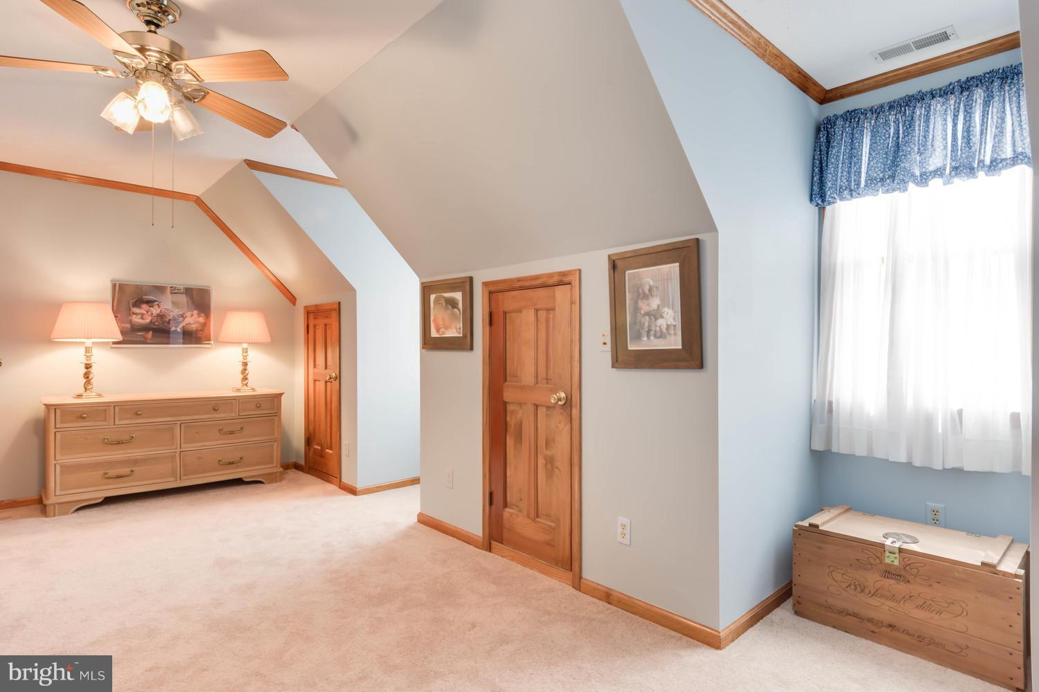 806 Seabreeze Road Cambridge, MD 21613 - Photo 24 of 41 Sitting room has lots of storage.