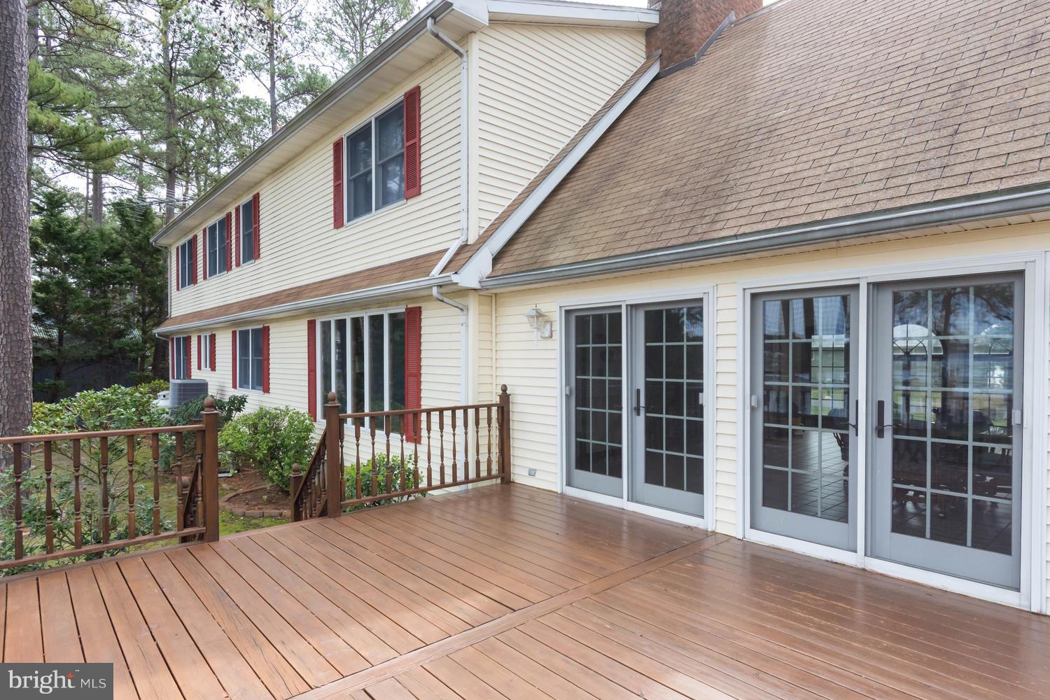 806 Seabreeze Road Cambridge, MD 21613 - Photo 27 of 41 Exterior (Rear)