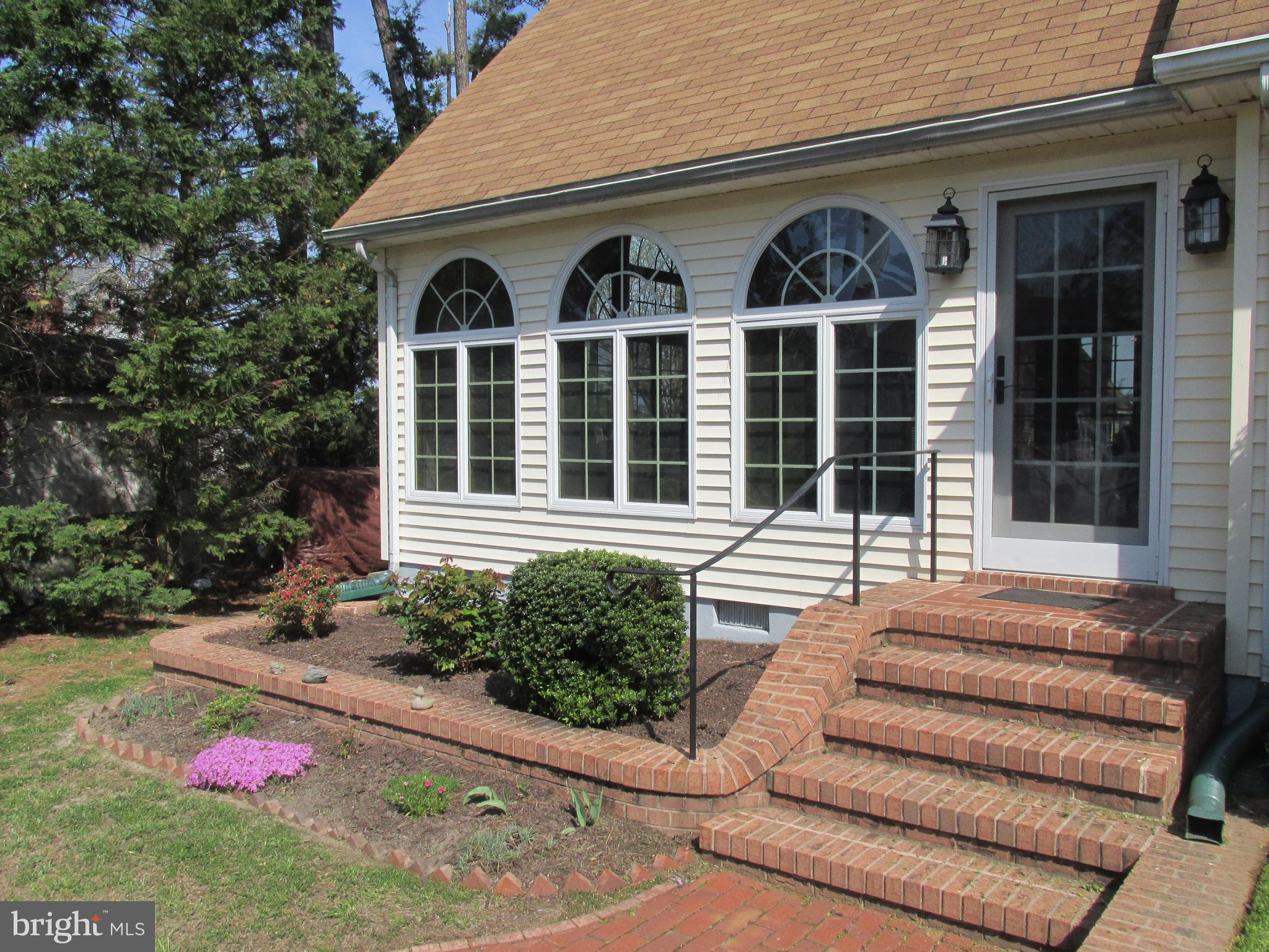 806 Seabreeze Road Cambridge, MD 21613 - Photo 37 of 41 Gallery Image 37