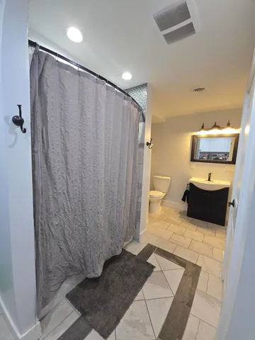 $259,900 | 218 Michigan Avenue, Sturgis, MI 49091