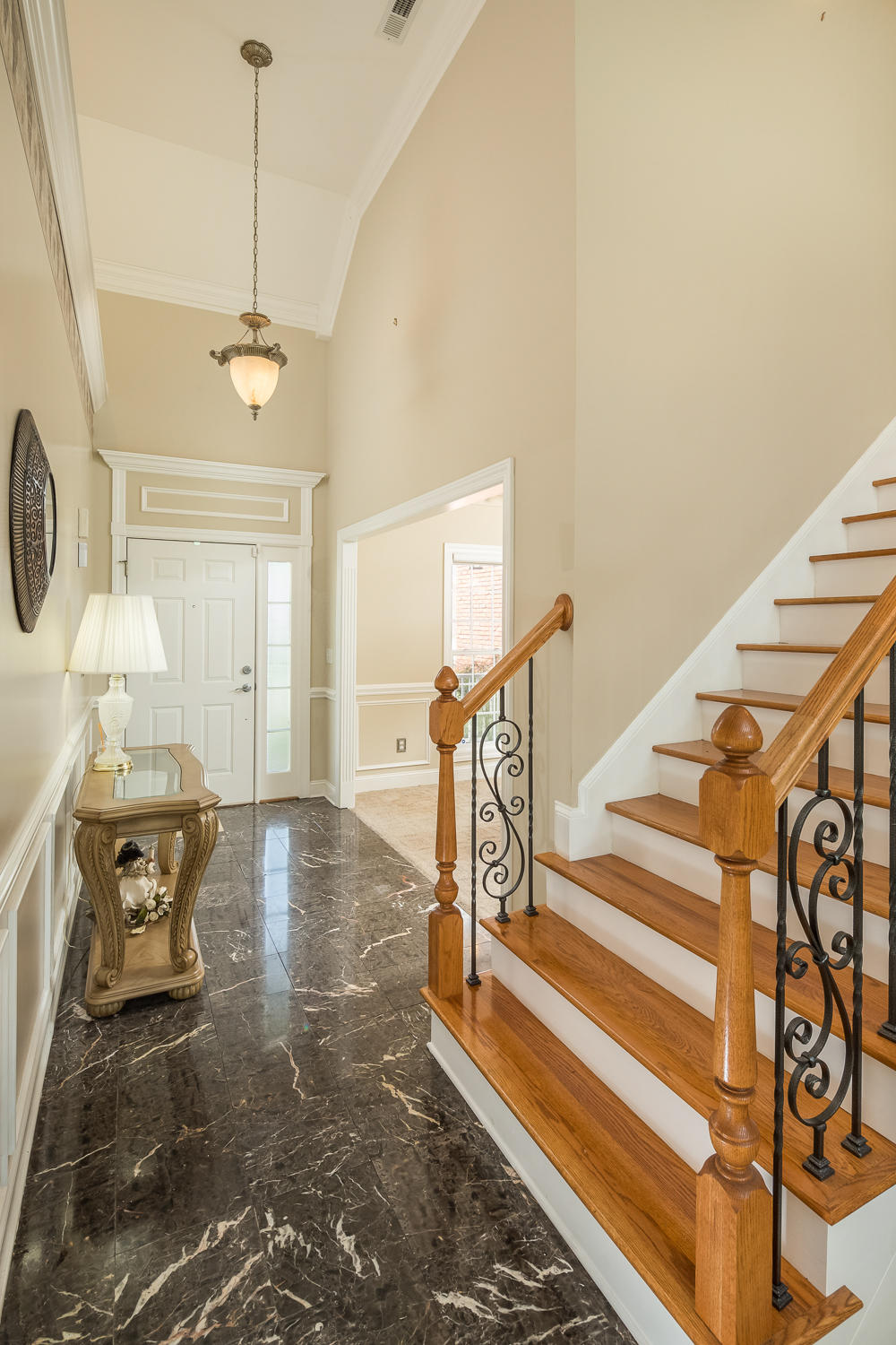 2296 Gibbons Road Chattanooga, TN 37421 - Photo 4 of 30 2296 Gibbons Rd 011